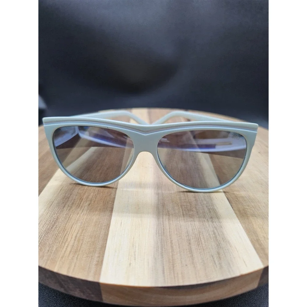 Quay Australia‎ Hollywood Nights 111 Sunglasses Unisex
